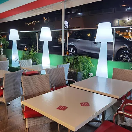 Deluxe Castle Harbour *