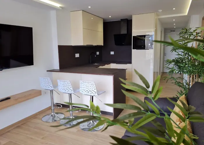 Apartmán Deluxe Castle Harbour Los Cristianos (Tenerife)