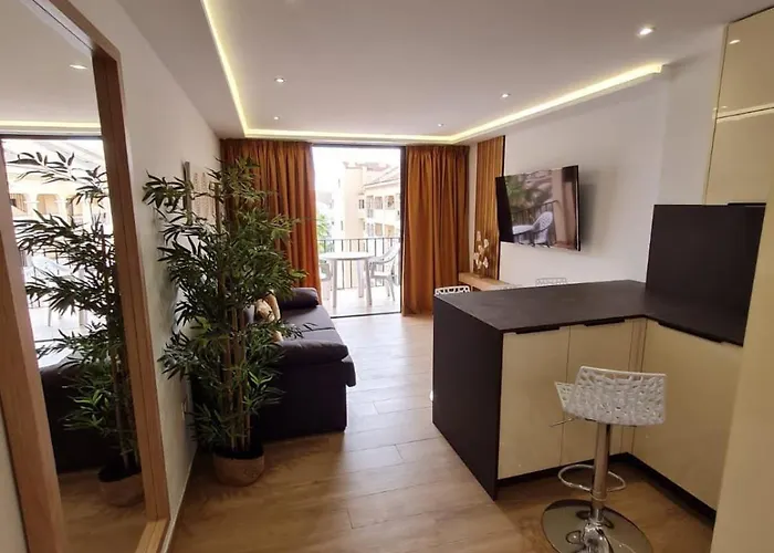 Deluxe Castle Harbour *