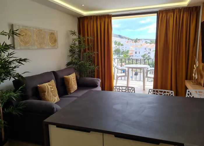 Apartmán Deluxe Castle Harbour Los Cristianos (Tenerife)