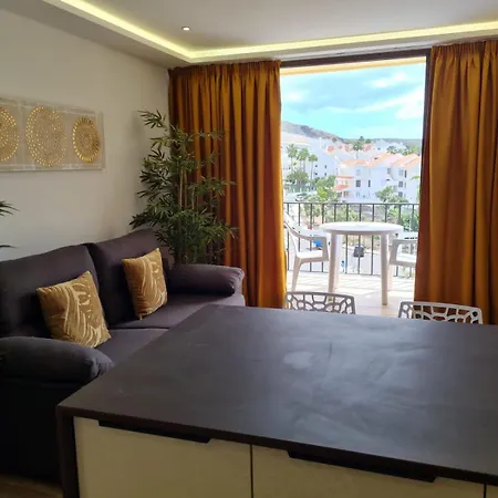 Διαμέρισμα Deluxe Castle Harbour Los Cristianos (Tenerife)